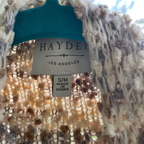 Boucle boutique cardigan sweater with pockets size small/medium - Picture 3 of 5